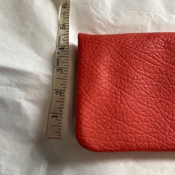 Nine West coral over the shoulder purse that can be turned into a wristlet. - Picture 9 of 10